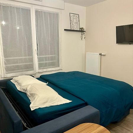 Studio Moderne Et Tout Equipe, Proche Du Rer, Paris & Aeroport D'Orly En 20 Min, Lit Bebe Sur Demande 비트리쉬르센 외부 사진
